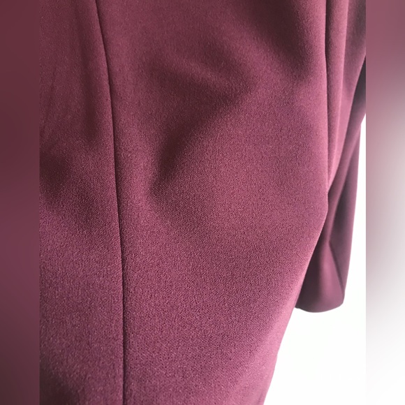 Burgundy Dynamite blazer - Picture 3 of 8